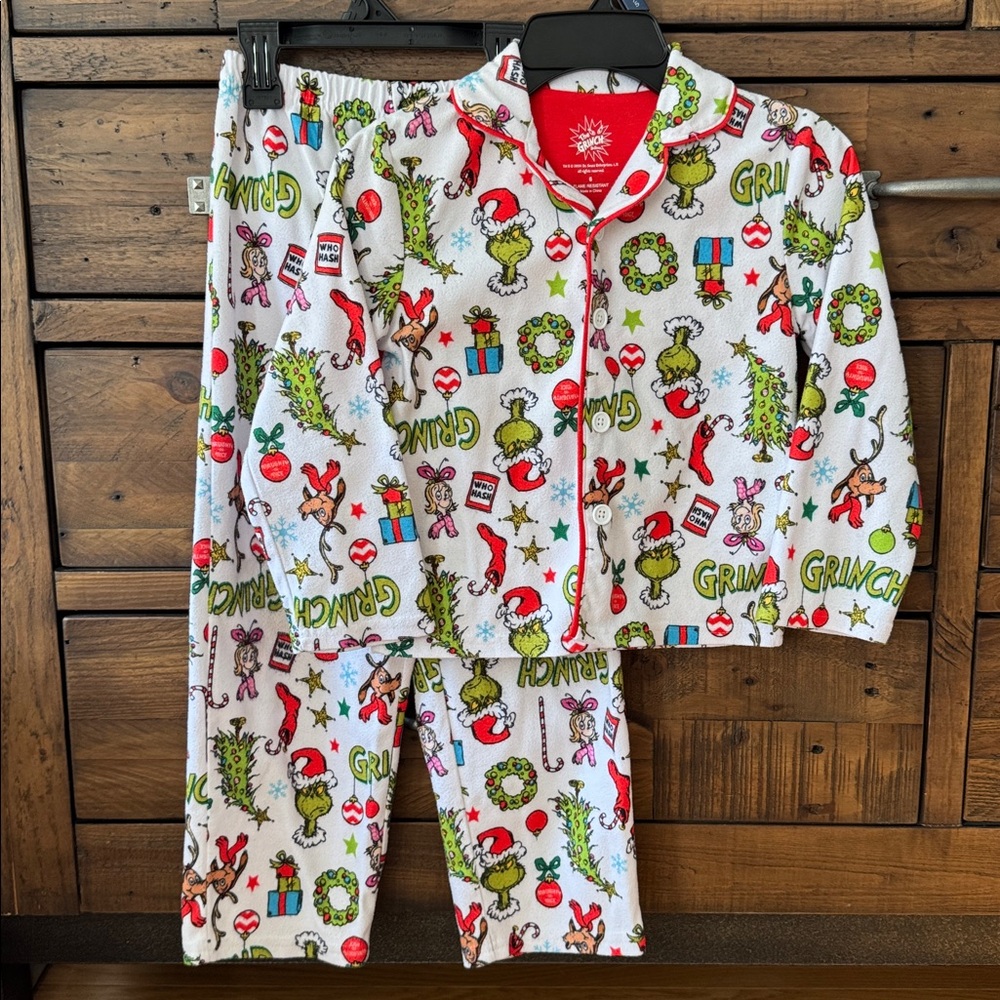 Kids Dr. Seuss' The Grinch 2-Piece Pajama Set